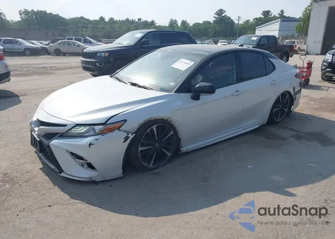 2019 Toyota Camry Xse z USA, uszkodzony, nr VIN 4T1B61HK2KU236885